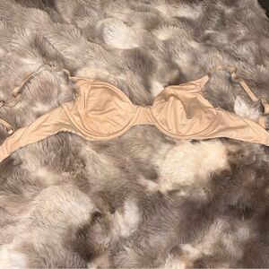 Gilly Hicks Unlined Bra